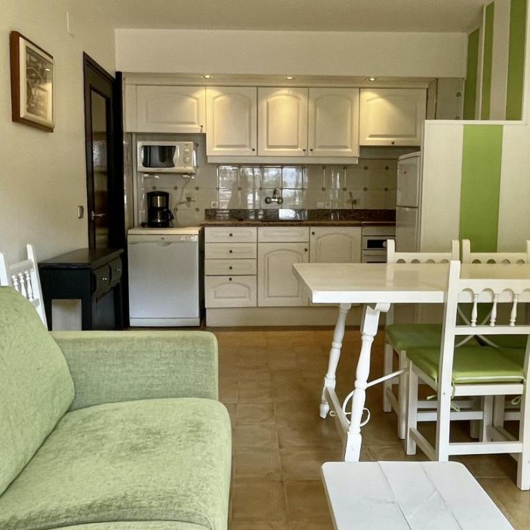 Salles Beach 03 - Apartment with Sea View - 13