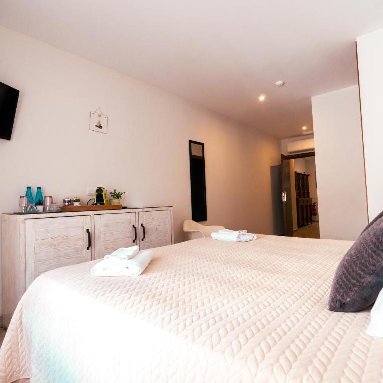 Blanca Boutique Hotel - Habitación Doble Deluxe con balcón - 1 o 2 camas - 2