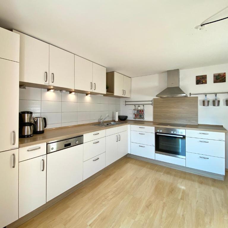 Modernes 3-Familienhaus im Allgäu - Apartment mit 1 Schlafzimmer - 9