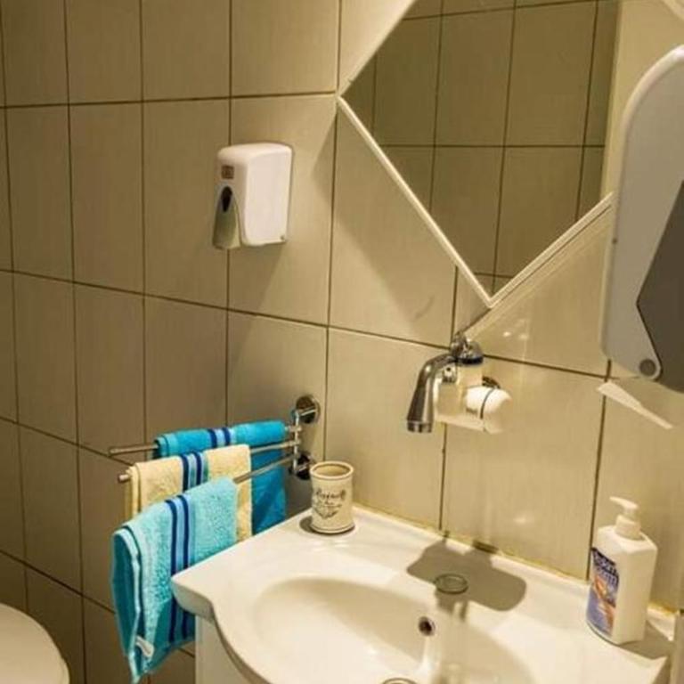 Apartment Ami - Apartman s 2 Spavaće Sobe - 8
