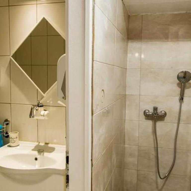 Apartment Ami - Apartman s 2 Spavaće Sobe - 3