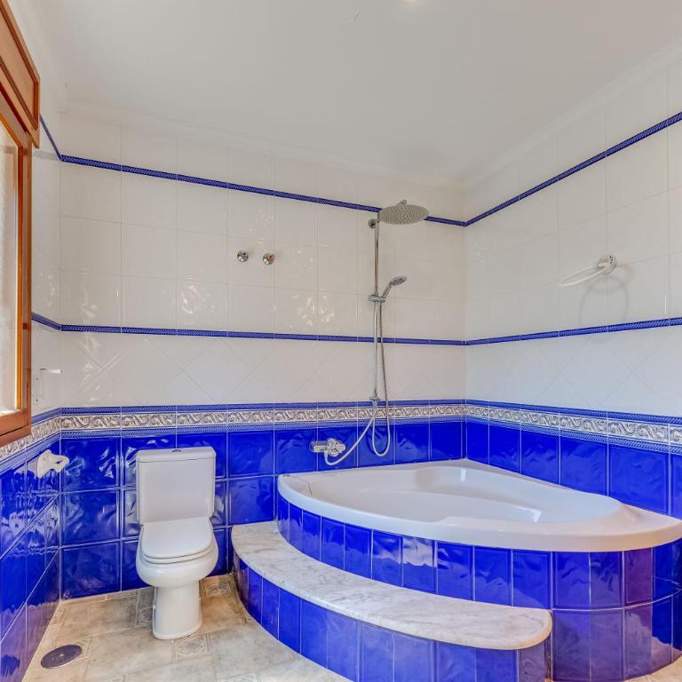 VB Goya 7BR Andalusian Villa by the marina - Villa - 15
