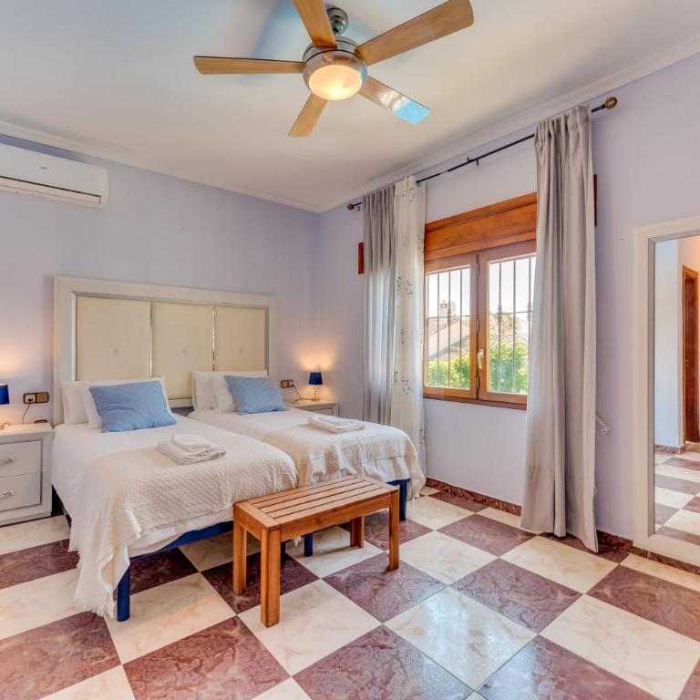 VB Goya 7BR Andalusian Villa by the marina - Villa - 13