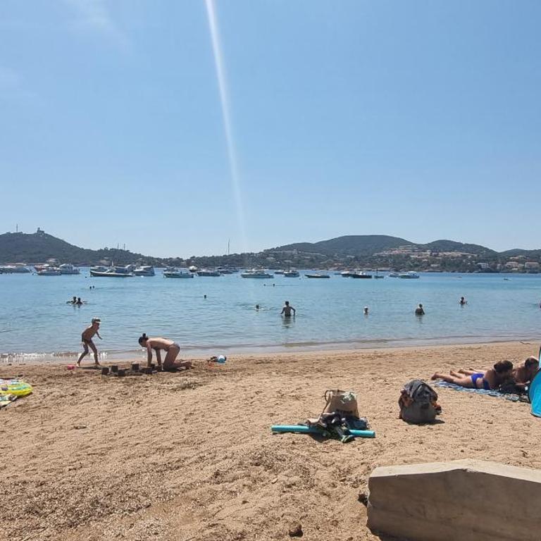 Agay Cap Esterel Village Allée Fleurs - F2 Clim vue golf et mer - Grande terrasse plein sud - Appartement 1 Chambre - 65