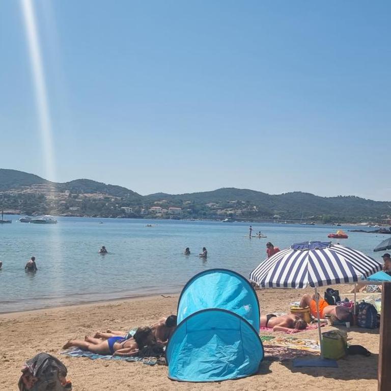 Agay Cap Esterel Village Allée Fleurs - F2 Clim vue golf et mer - Grande terrasse plein sud - Appartement 1 Chambre - 69
