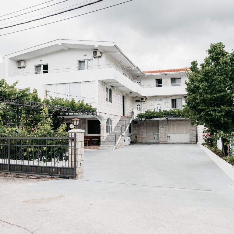 Guest House Lalic - Apartman sa 1 Spavaćom Sobom - 10