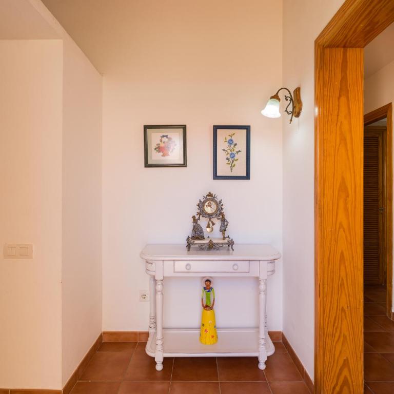 Capitan Aleycar ideal para familias - Four-Bedroom House - 49