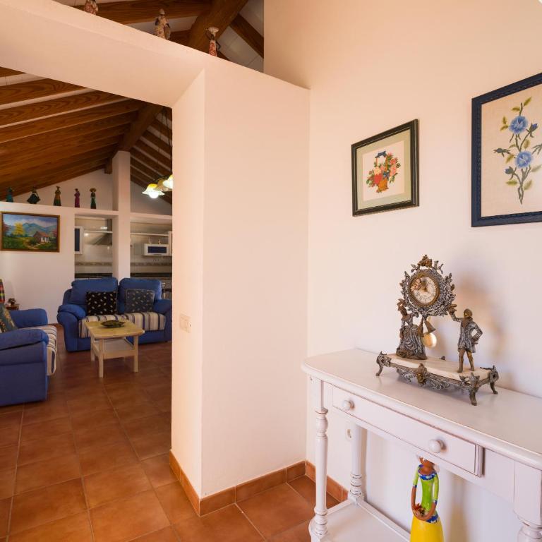 Capitan Aleycar ideal para familias - Four-Bedroom House - 39