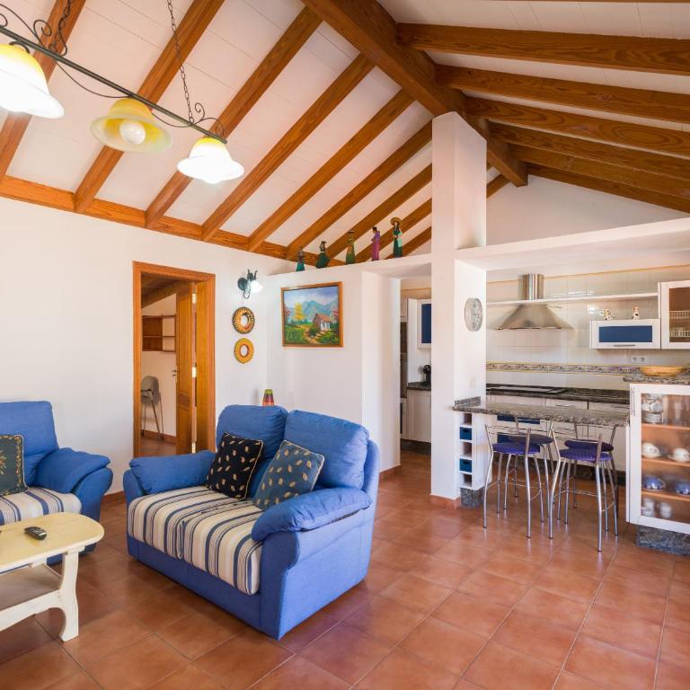 Capitan Aleycar ideal para familias - Four-Bedroom House - 15