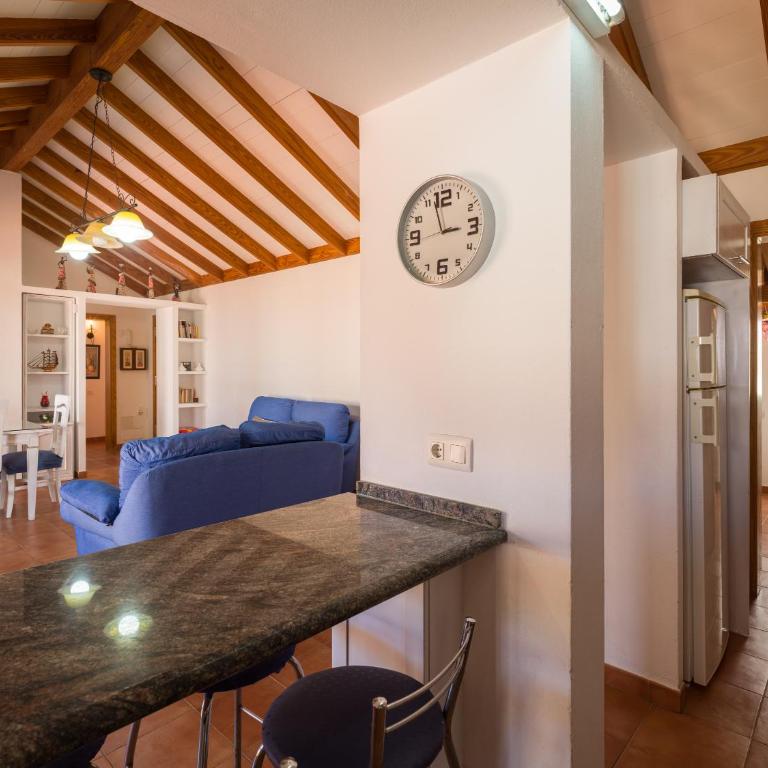Capitan Aleycar ideal para familias - Four-Bedroom House - 13