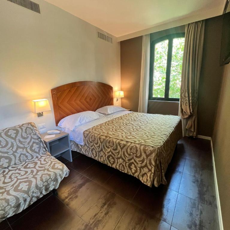 Savoia Hotel Country House Bologna - Camera Matrimoniale Comfort - 6