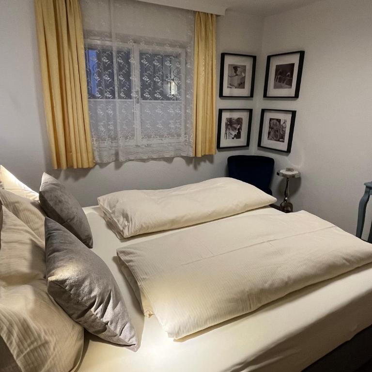 Koller, Pension Haus - Economy Doppelzimmer mit Badewanne - 15