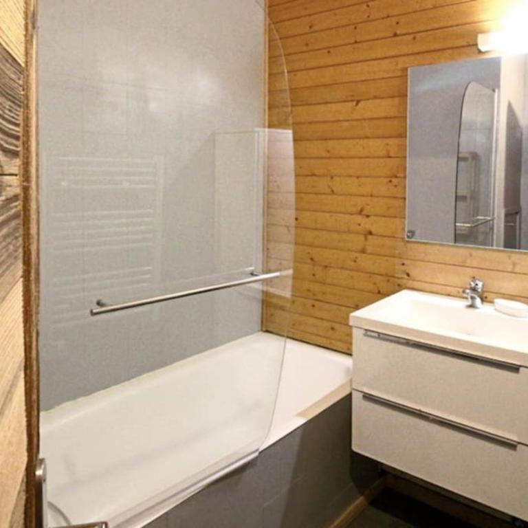 Studio avec coin montagne au pied des pistes - Appartement 2 Chambres - 7