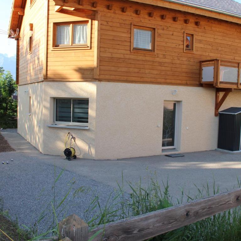 ANCELLE TAILLAS RDC CHALET - Appartement 3 Chambres - 3