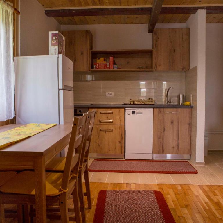 D&S Kovacevic Apartments Zabljak - Two-Bedroom Apartment - 8