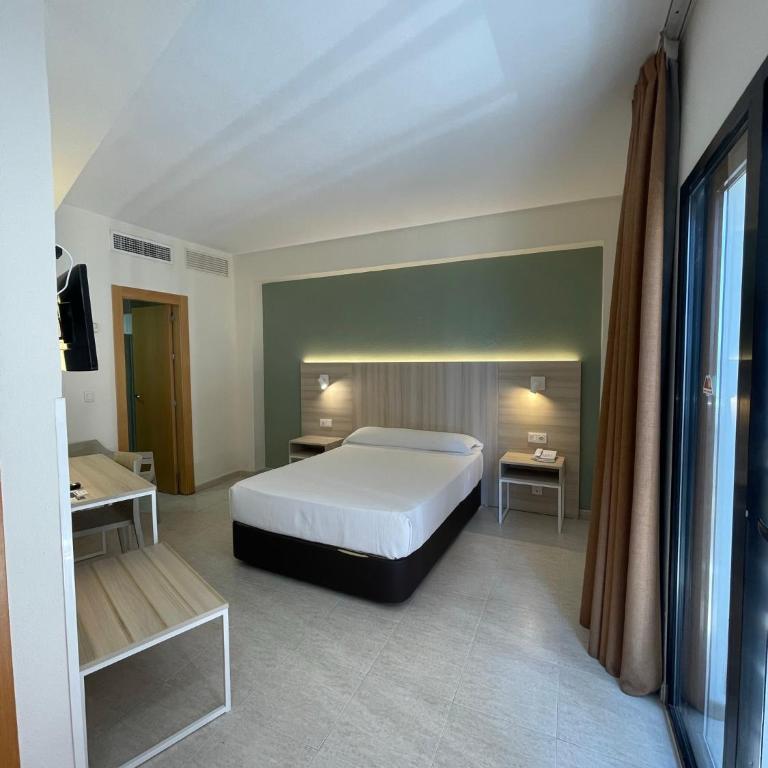 Hotel Marconi - Habitación Doble con balcón - 1 o 2 camas - 1