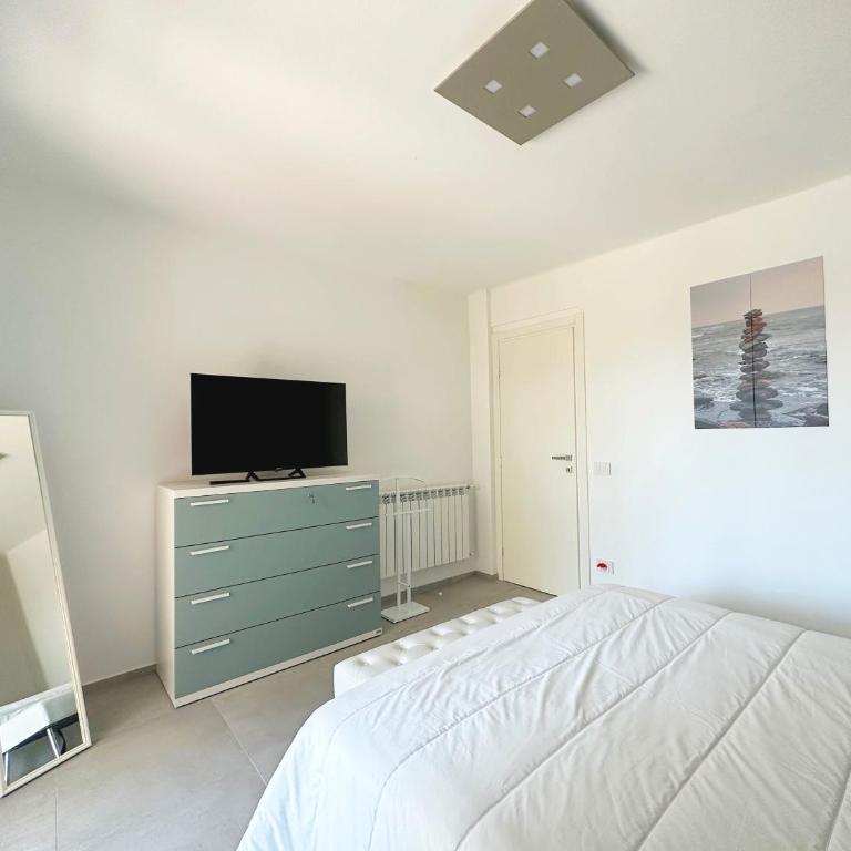 WH - Bilocale Lamarmora Con Grande Spazio esterno - Wifi - Appartamento con 1 Camera da Letto - 11