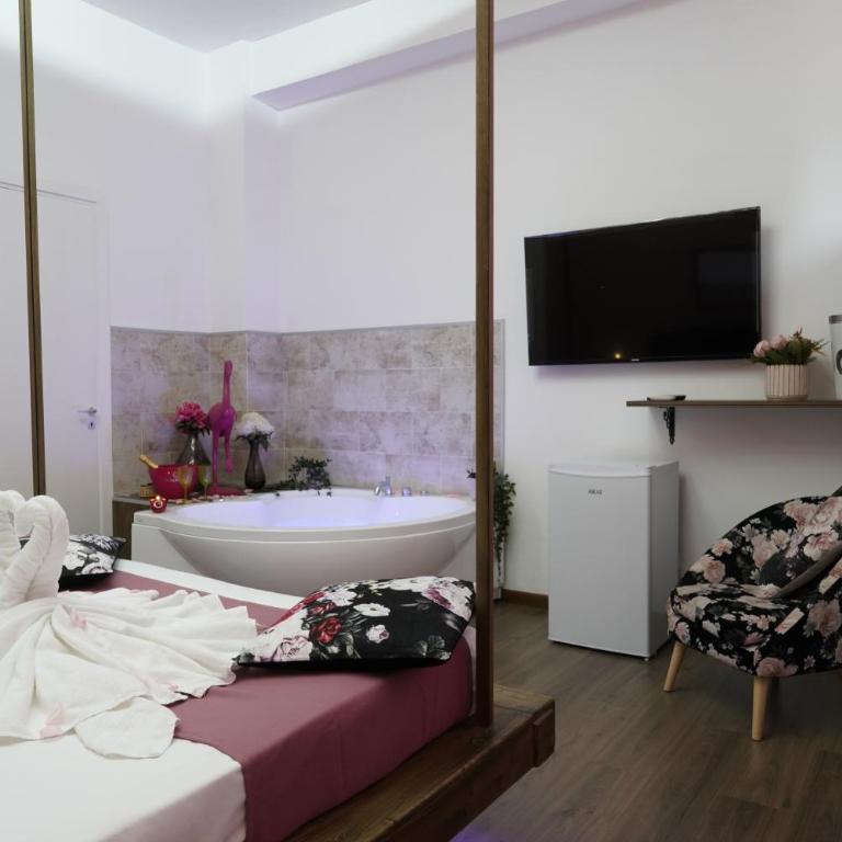 Airport suite - Deluxe Suite with Spa Bath - 32