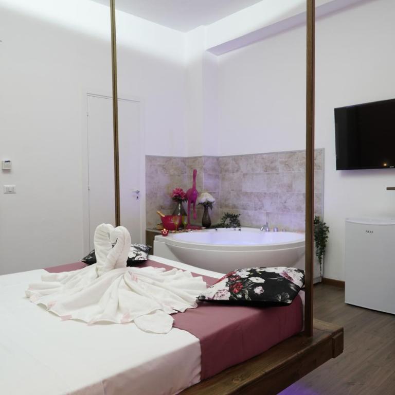 Airport suite - Deluxe Suite with Spa Bath - 35