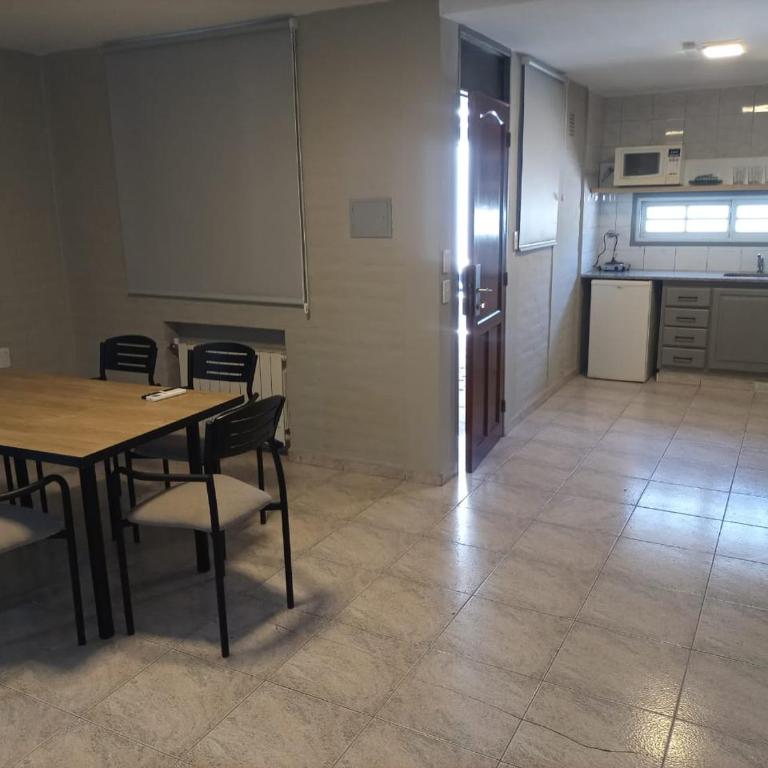 Apart America - Apartamento - 2 niveles - 4
