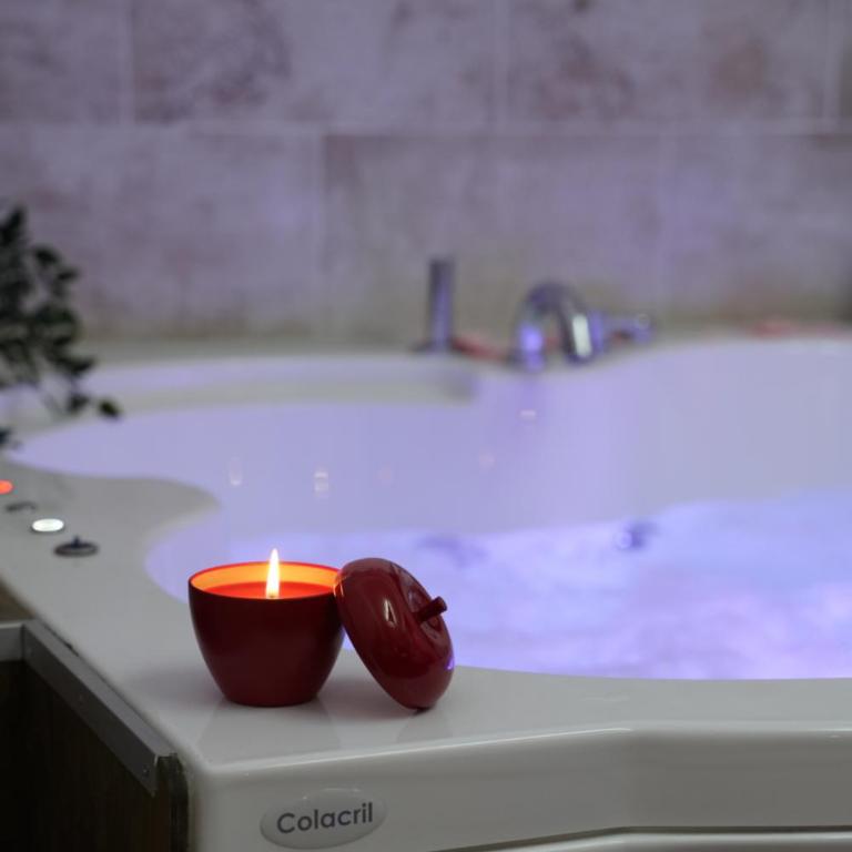 Airport suite - Deluxe Suite with Spa Bath - 9