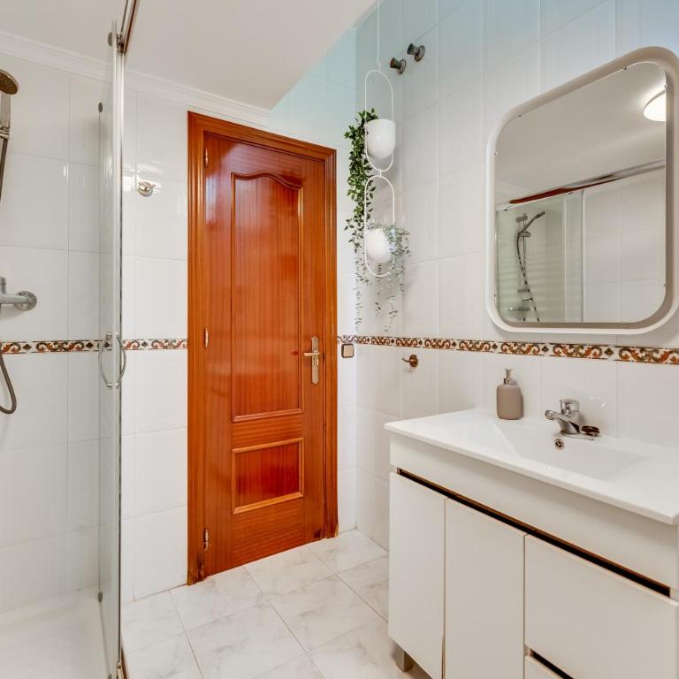 VB Goya 7BR Andalusian Villa by the marina - Villa - 31