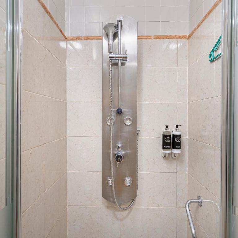 Hotel Hernán Cortés - Habitación Doble Estándar - 1 o 2 camas - 4