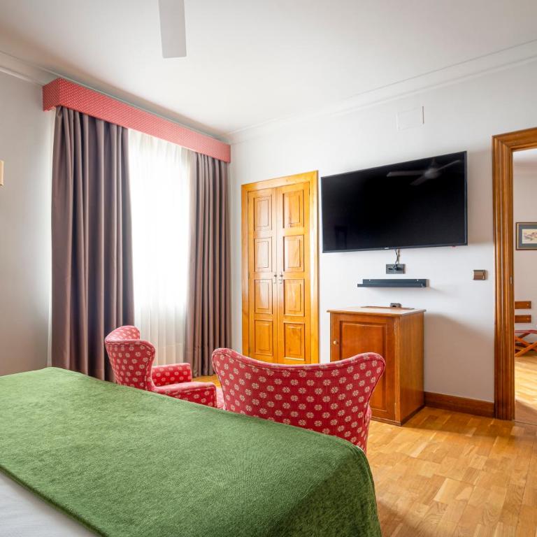 Hotel Hernán Cortés - Suite - 2