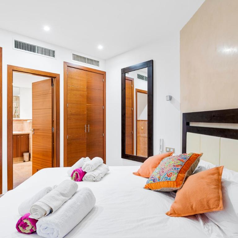 Alzaro 03 SEA and RASCA - Two-Bedroom Apartment - 25