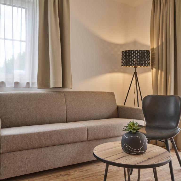 Alpendorf Hotel Stern - Großes Doppelzimmer - 4