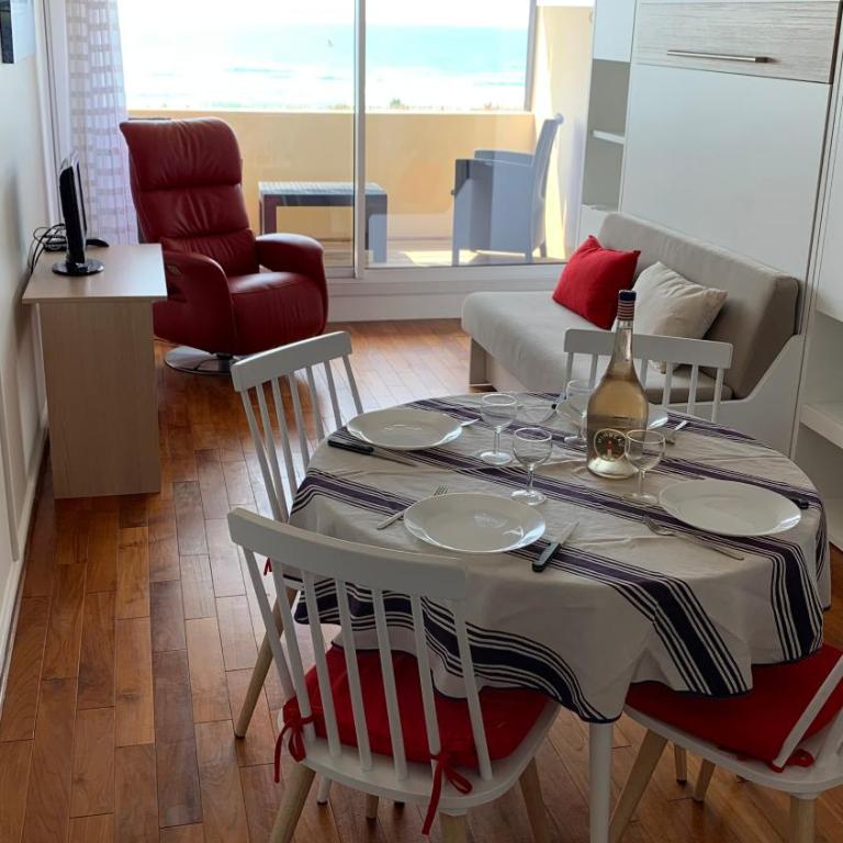 FRONT DE MER T2 OCEANIDES - vue Océan, parking privé - Apartamento de 1 dormitorio - 6
