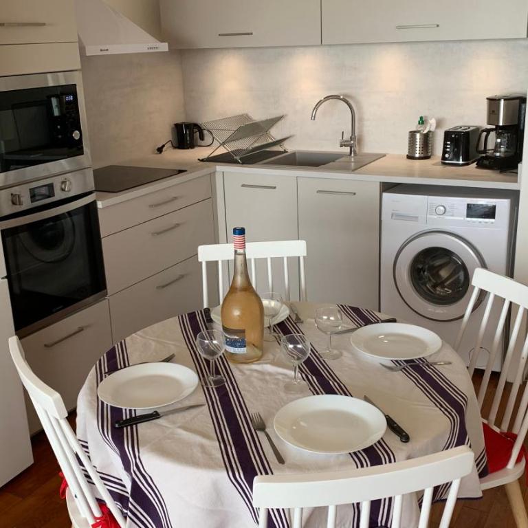 FRONT DE MER T2 OCEANIDES - vue Océan, parking privé - Apartamento de 1 dormitorio - 7