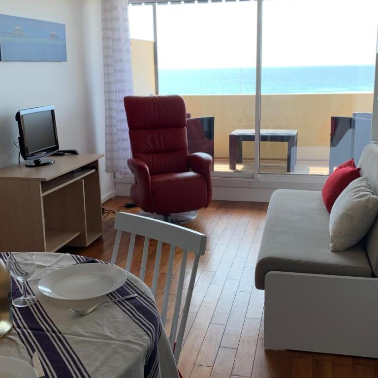 FRONT DE MER T2 OCEANIDES - vue Océan, parking privé - Apartamento de 1 dormitorio - 9