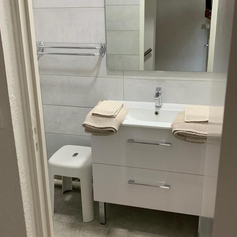 FRONT DE MER T2 OCEANIDES - vue Océan, parking privé - Apartamento de 1 dormitorio - 12