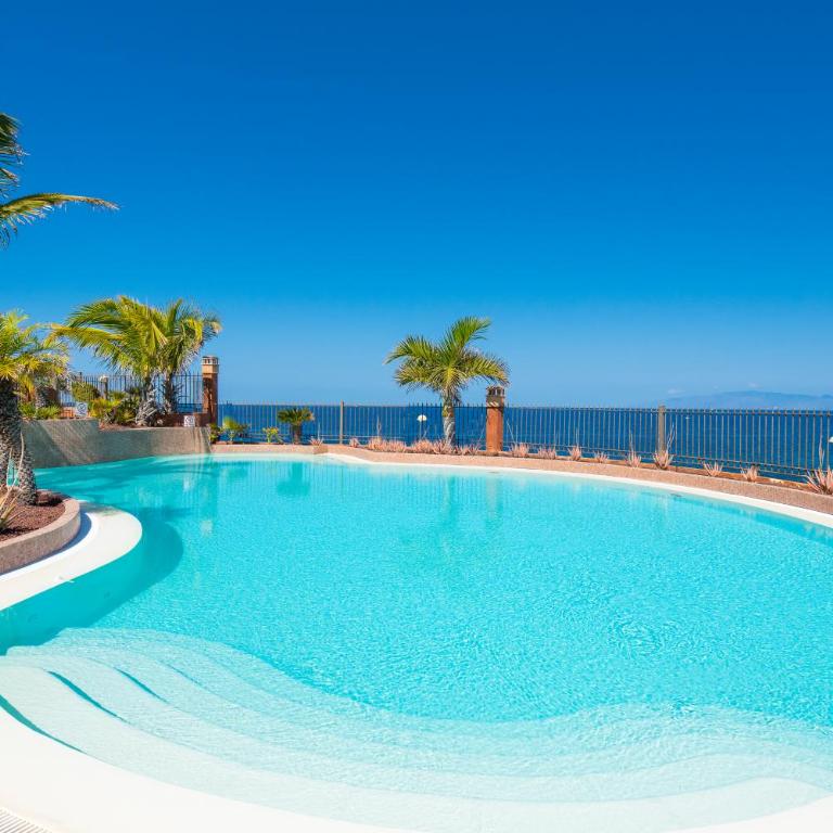 Alzaro 03 SEA and RASCA - Two-Bedroom Apartment - 39