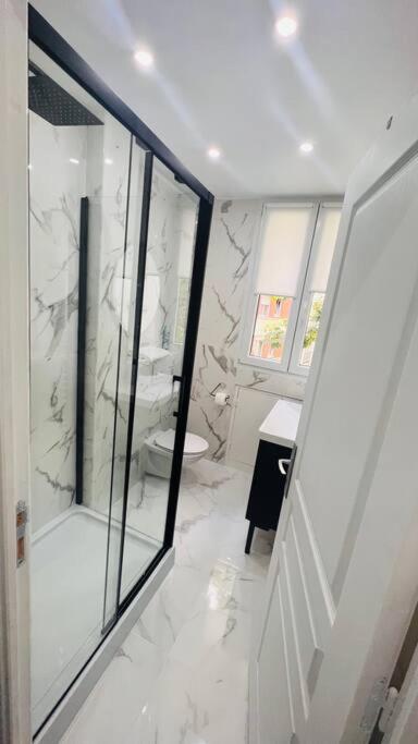Studio cosy Buttes-Chaumont - Appartement 1 Chambre - 12