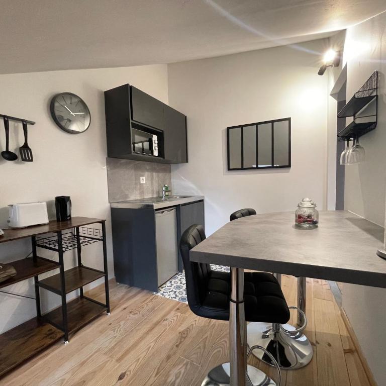 Hyper centre gordaine #4 - Appartement 1 Chambre - 1