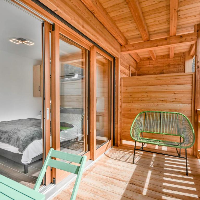Le Génépi - Superbe T2 cabine 4-6 pers, neuf, à 50m des pistes, avec balcon, garage et WiFi - FR-1-685-67 - Appartamento - 6