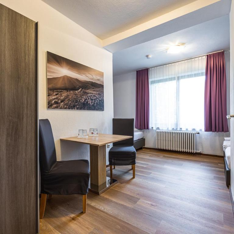 Lake and Cityhotel Edelweiss - self Check in - Familienzimmer - 3