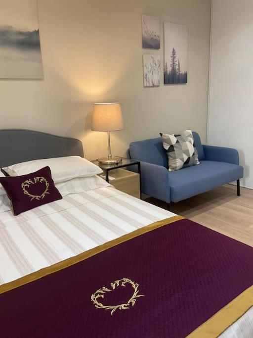 Luxury One bedroom with garden - Apartamento de 1 dormitorio - 20