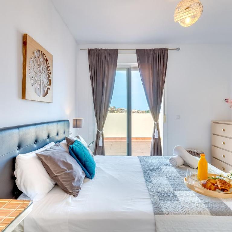 huge penthouse seaviews gateaway - Apartamento - 13
