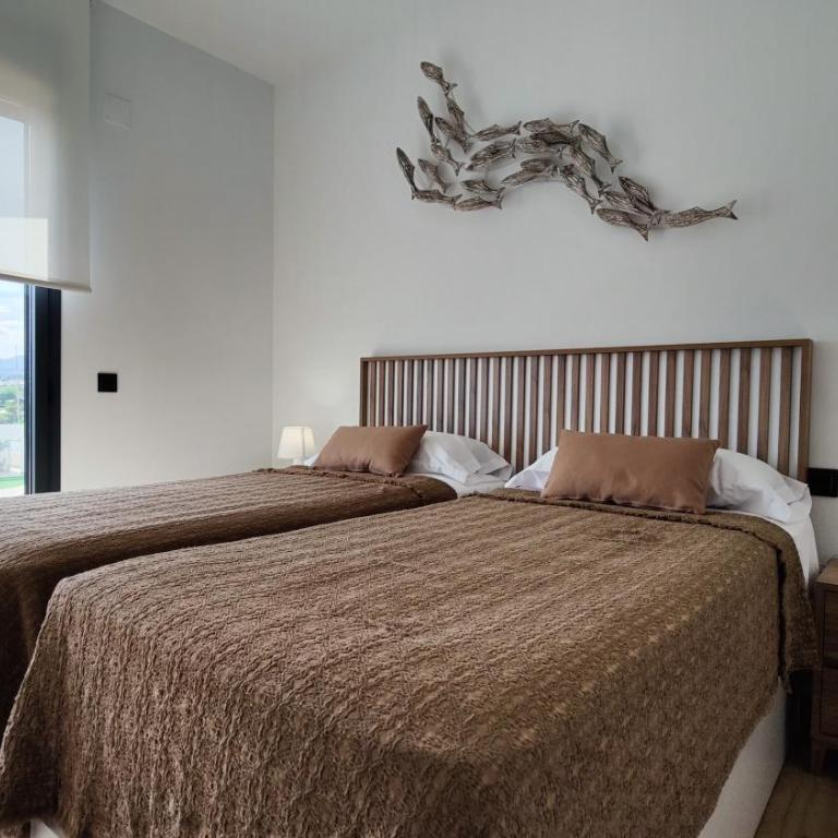 ALLONBAY sea front luxury penthouse - Three-Bedroom Apartment - 34