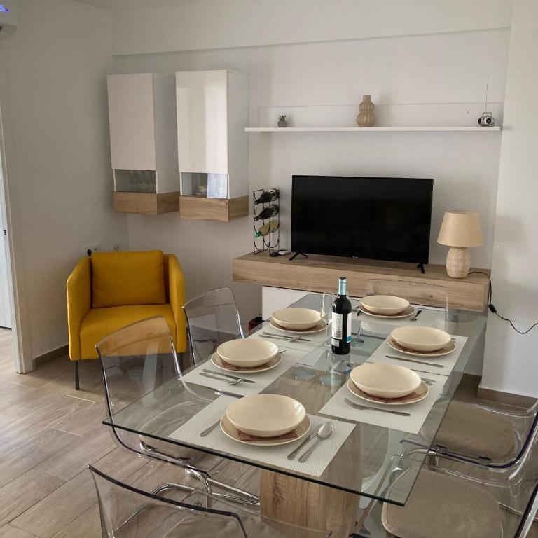 Entre el MAR y la COLINA - Two-Bedroom Apartment - 4