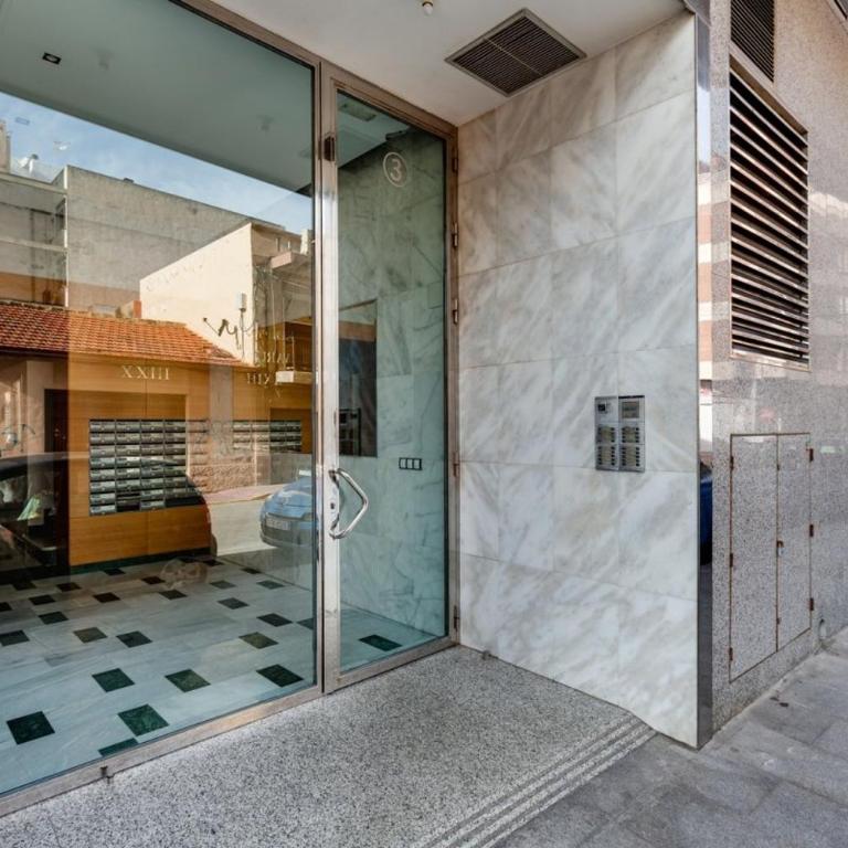 Nice Apartment With Terrace on the Los Locos Beach - Apartment with Sea View - 15