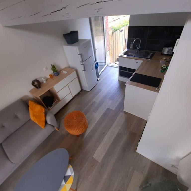 adorable guest house avec jardin et parking privatif - Maison 1 Chambre - 7