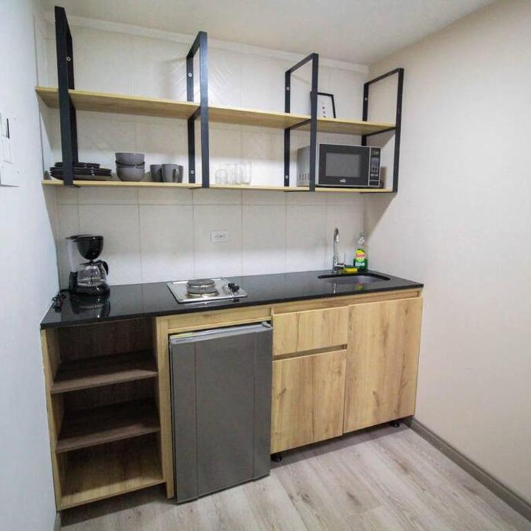 Aparta estudio cerca al Parque Lleras M202 By Roots Rentals - Apartamento de 1 dormitorio - 4