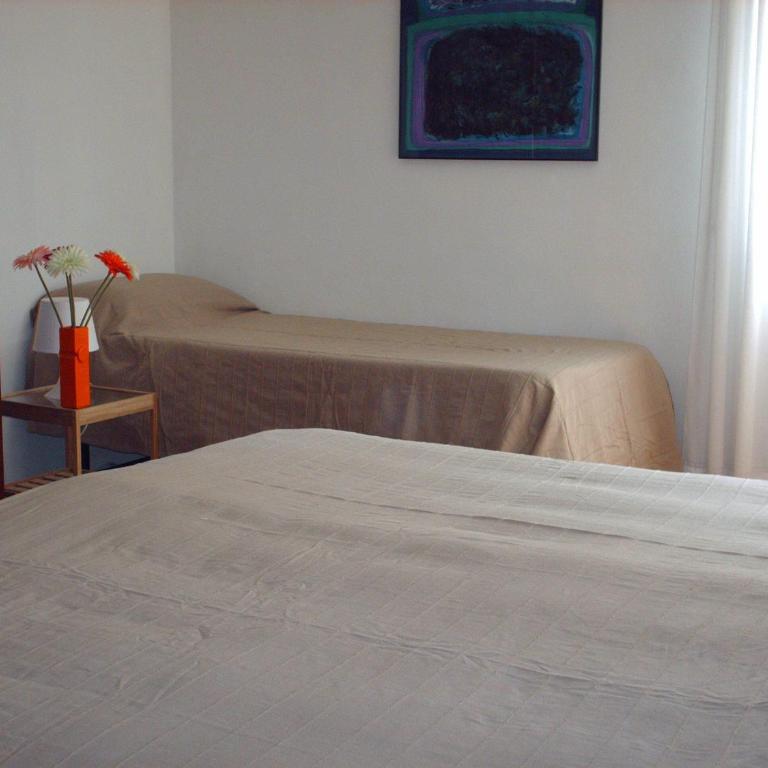 Guest House Cuore del Friuli - Camera Tripla con Bagno Privato Esterno - 13