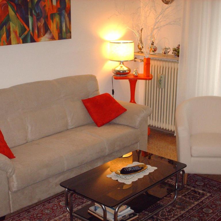 Guest House Cuore del Friuli - Camera Tripla con Bagno Privato Esterno - 17
