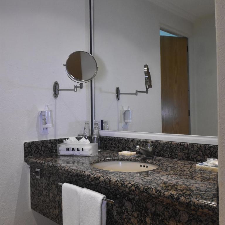 KALI Escandón Mexico City - Superior Family Room - 9