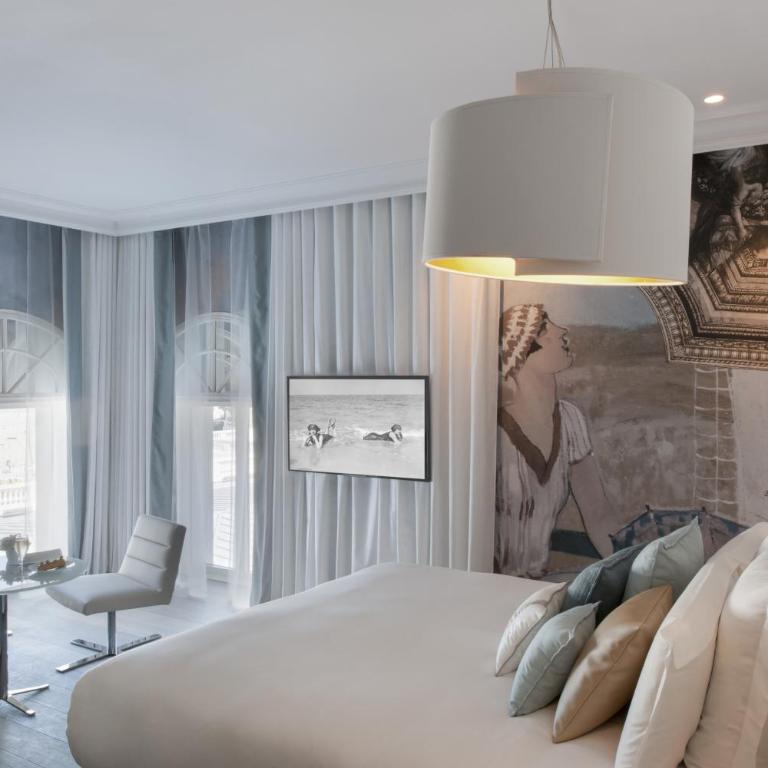 Cures Marines Hotel Thalasso & Spa Trouville - MGallery Collection - Chambre Familiale Deluxe avec 1 Lit King-Size ou 2 Lits Simples et Canapé-Lit - 4